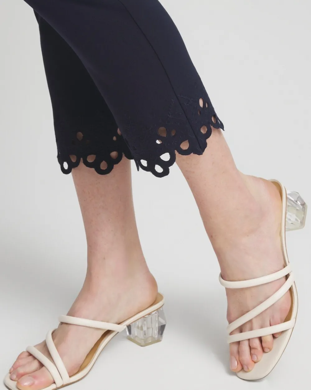 Online Brigitte Eyelet Hem Slim Cropped Pants Pants
