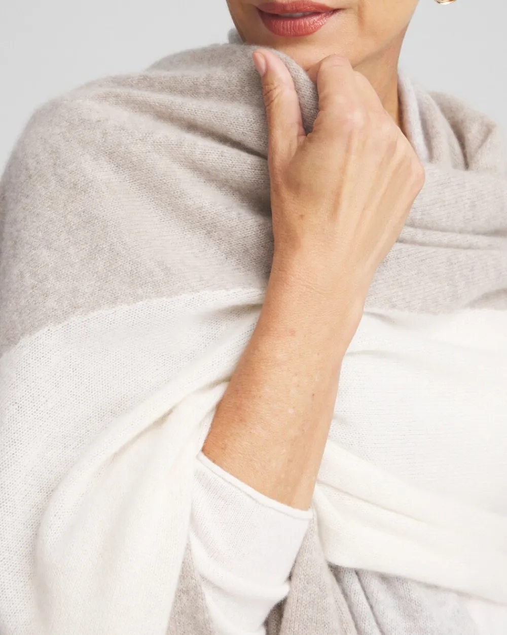 Best Colorblock Cashmere Wrap Ponchos & Ruanas | Cold Weather Accessories