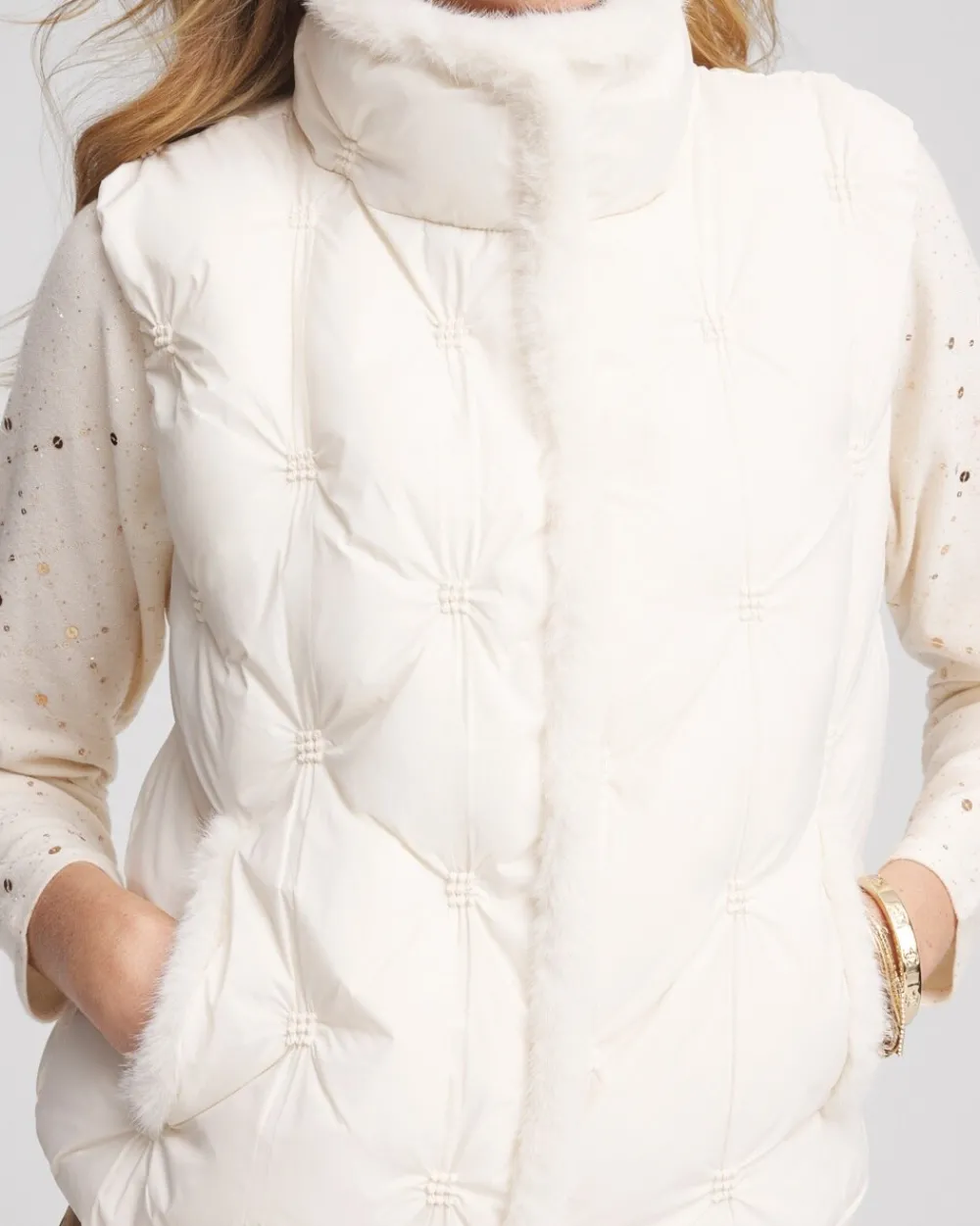 Cheap Nylon Fur Trim Puffer Vest Jackets & Coats