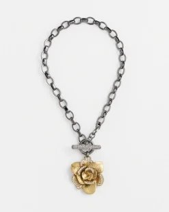 Fashion Pavé Brass Flower Pendant Necklace Necklaces