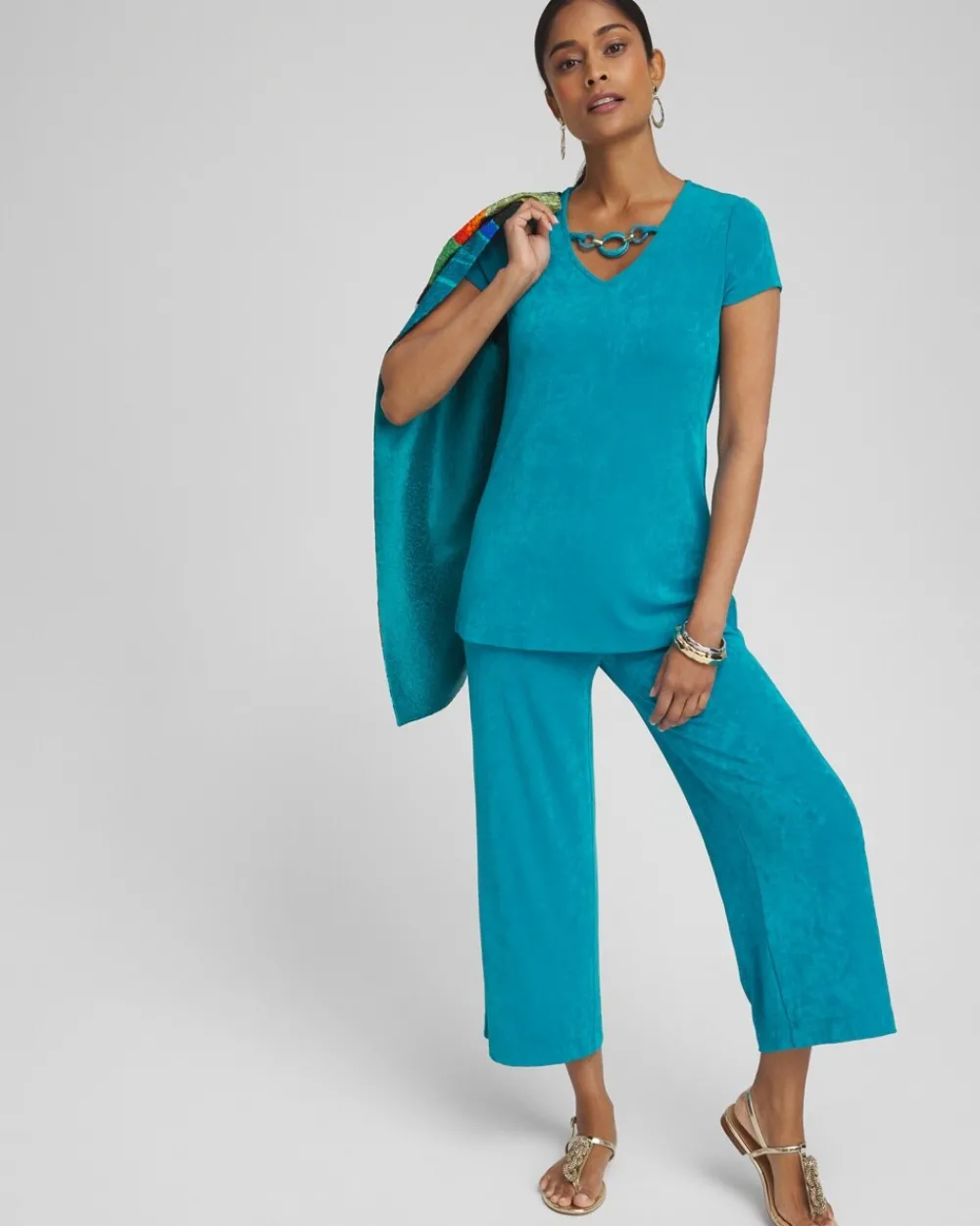 Best Travelers™ Chain Detail Top Tops