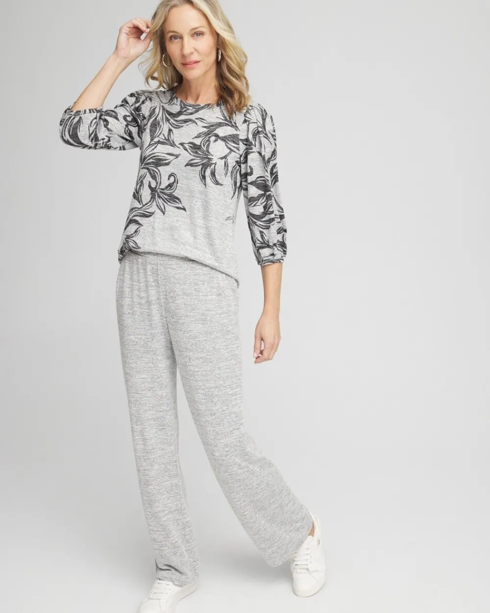 Flash Sale Zenergy® Soft Essentials Floral 3/4 Sleeve Top Tops
