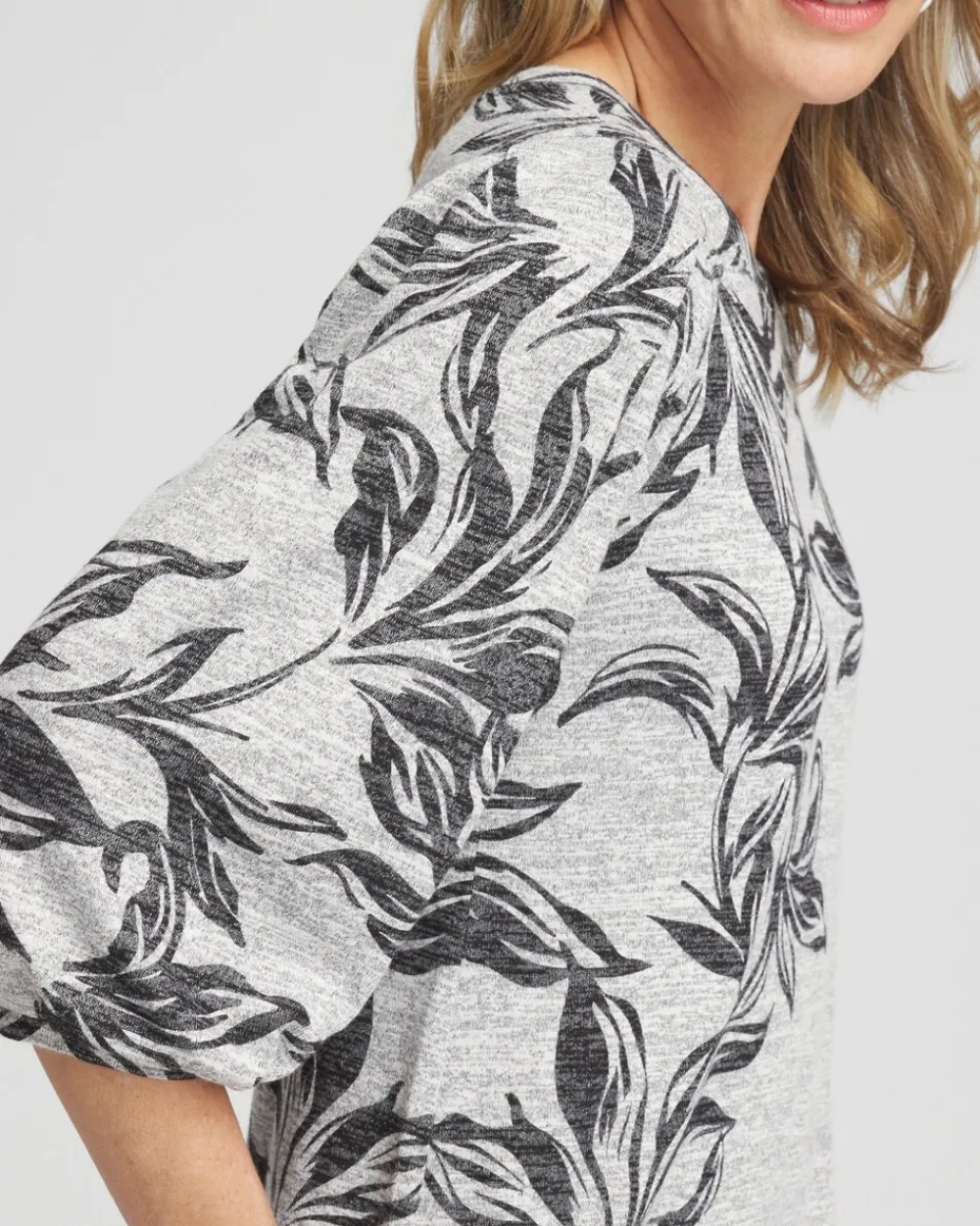 Flash Sale Zenergy® Soft Essentials Floral 3/4 Sleeve Top Tops